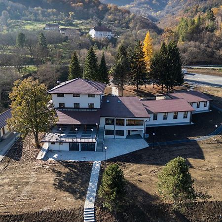 Konak Studenica 1186 Kraljevo Exteriör bild